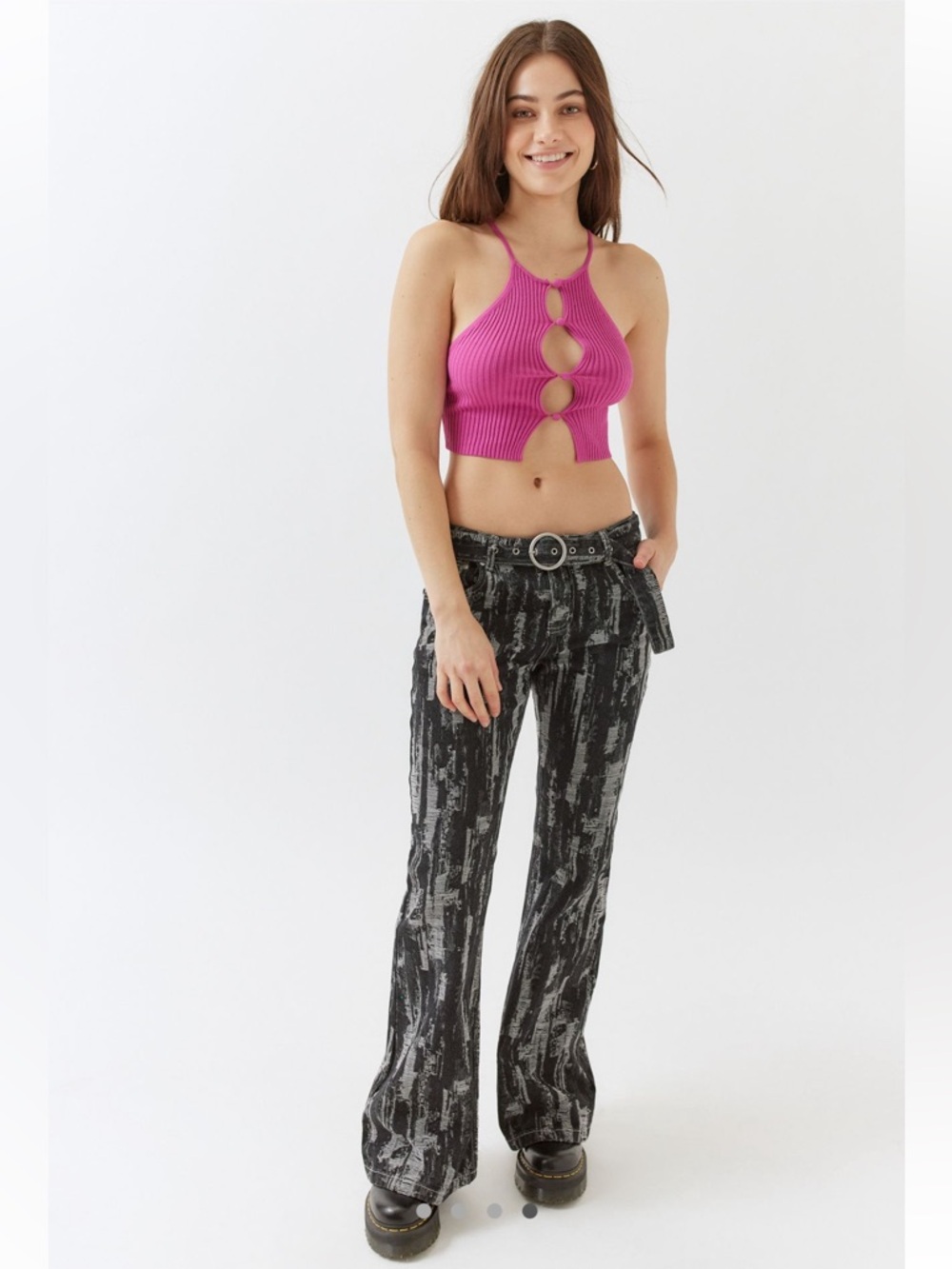 NWT URBAN OUTFITTERS Pru Peekaboo sweater cami✨